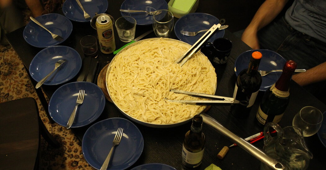 The Perfect Cacio e Pepe Recipe, According to Science