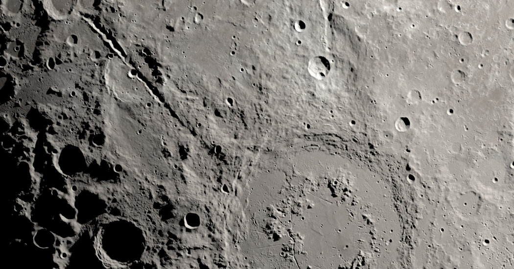 Grand Canyons on the Moon Were Made in a Matter of Minutes