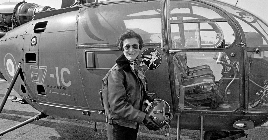 Valérie André, Daring French Army Copter Pilot, Dies at 102